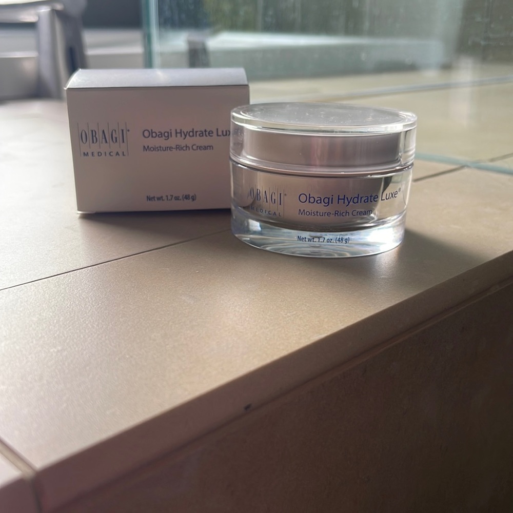 Obagi Hydrate Luxe Moisture-Rich Cream